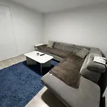 Make Apartments