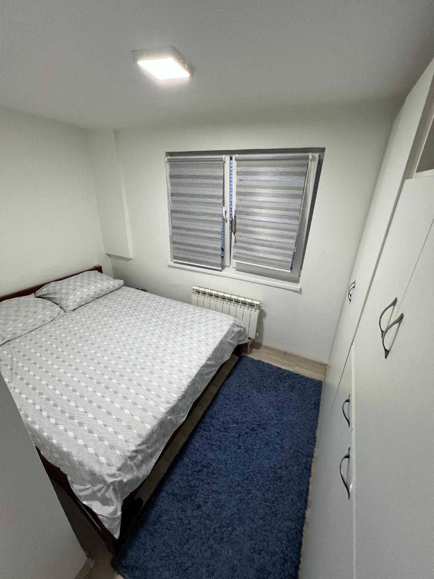 Apartment Make